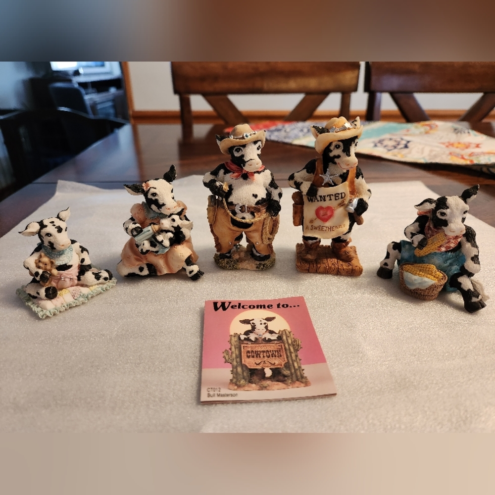 Cowtown Figurines Set of Five